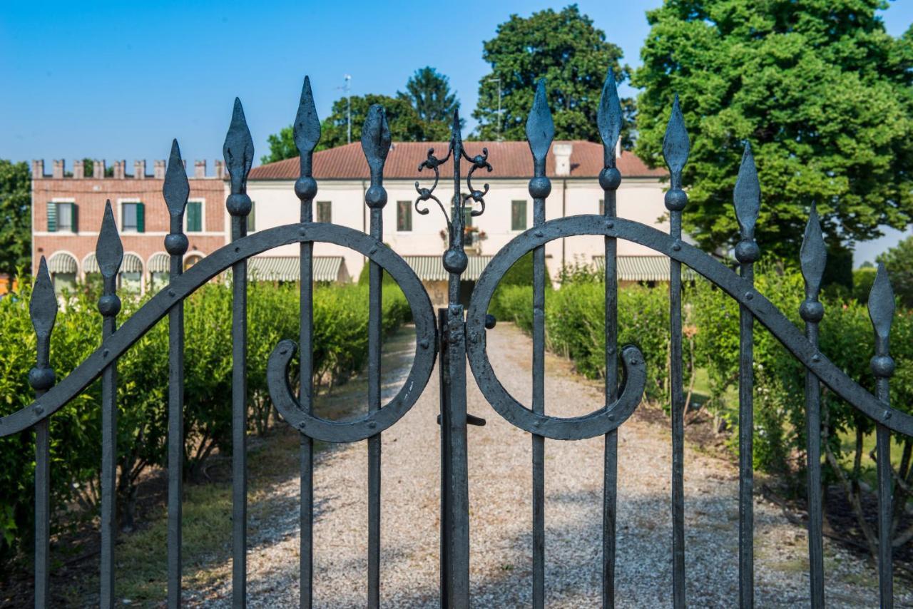 Agriturismo Lecolombare Nogarole Rocca Εξωτερικό φωτογραφία